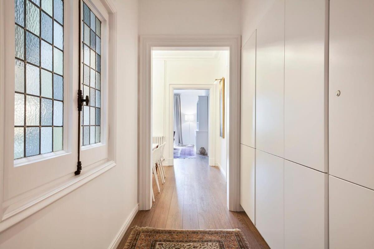 バルセロナCasa Batllo - Luxury Historic 4Bd 4Bth For 9 Guestsアパートメント エクステリア 写真